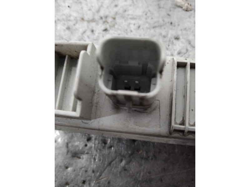 Recambio de piloto delantero izquierdo para peugeot partner kombi active referencia OEM IAM 9677499380 89208643DRL4 