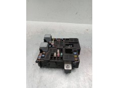 Recambio de caja reles / fusibles para volvo v60 familiar referencia OEM IAM 32268453  