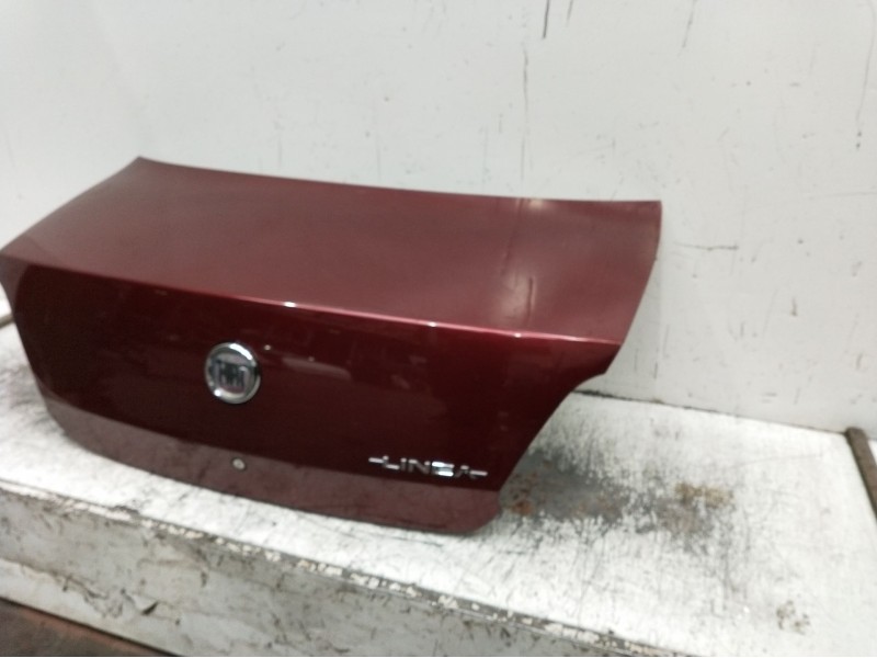 Recambio de tapa maletero para fiat linea (323_, 110_) 1.3 d multijet (323axb11, 323axb1a) referencia OEM IAM   