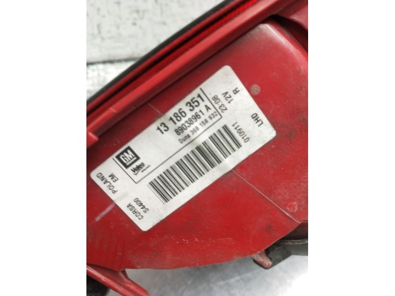 Recambio de piloto trasero derecho para opel corsa d furgoneta/hatchback (s07) 1.3 cdti (l08) referencia OEM IAM 13186351 890389