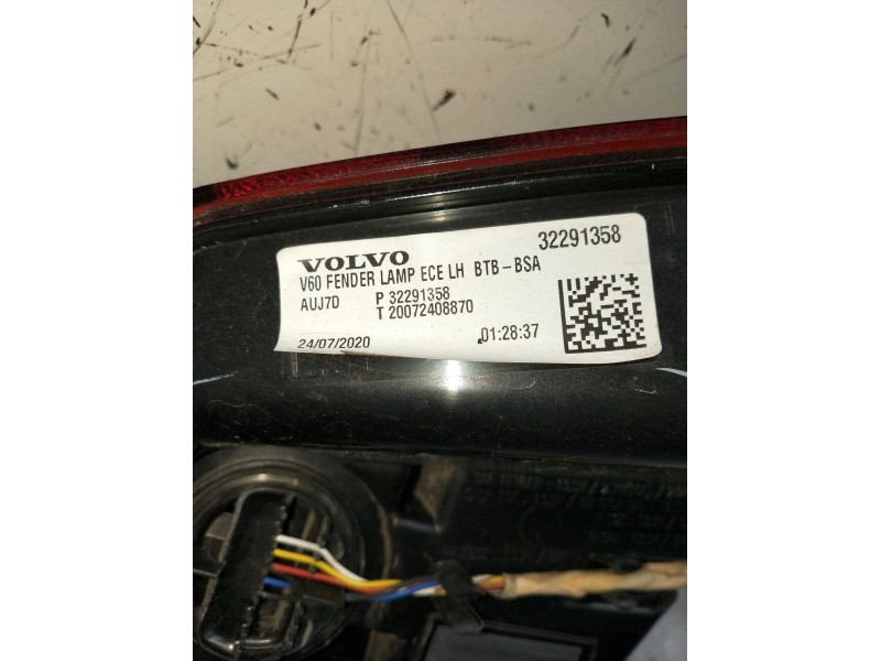 Recambio de piloto trasero izquierdo para volvo v60 ii (225) d3 referencia OEM IAM 32291358 T 20072408870 