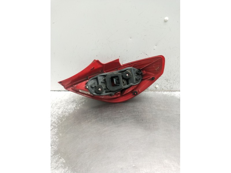 Recambio de piloto trasero izquierdo para opel corsa d furgoneta/hatchback (s07) 1.3 cdti (l08) referencia OEM IAM 13186350 8903