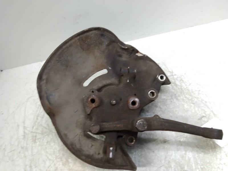 Recambio de mangueta delantera izquierda para mercedes clase e (w124) berlina d 250 (124.125) referencia OEM IAM   