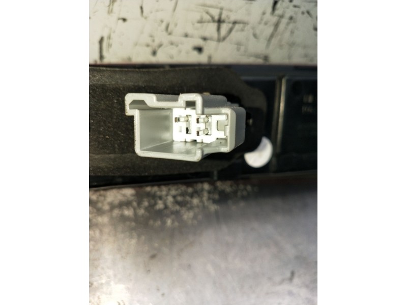Recambio de piloto trasero izquierdo interior para volvo v60 ii (225) d3 referencia OEM IAM 32228904 P32228904 2007100639