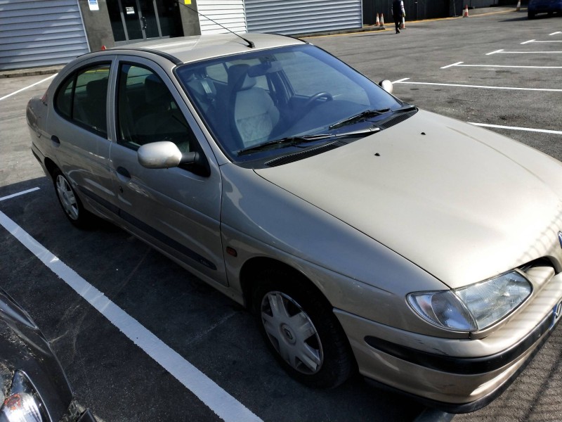 renault megane i classic (la0) del año 1998