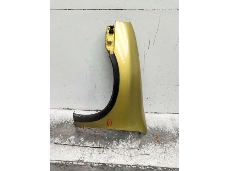 Recambio de aleta delantera izquierda para opel corsa b (s93) 1.4 i (f08, f68, m68) referencia OEM IAM   