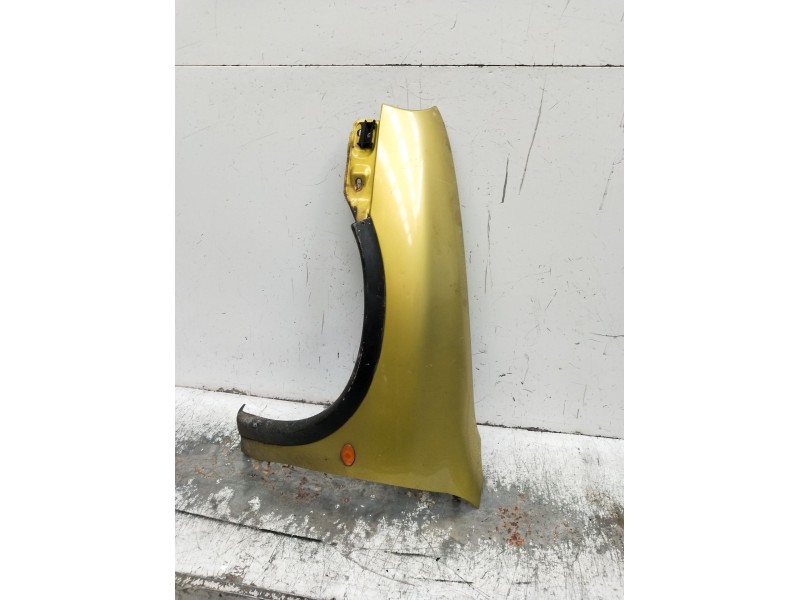 Recambio de aleta delantera izquierda para opel corsa b (s93) 1.4 i (f08, f68, m68) referencia OEM IAM   