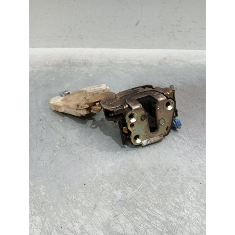 Recambio de motor cierre centralizado delantero derecho para nissan almera ii (n16) 1.5 referencia OEM IAM 8055261U66  
