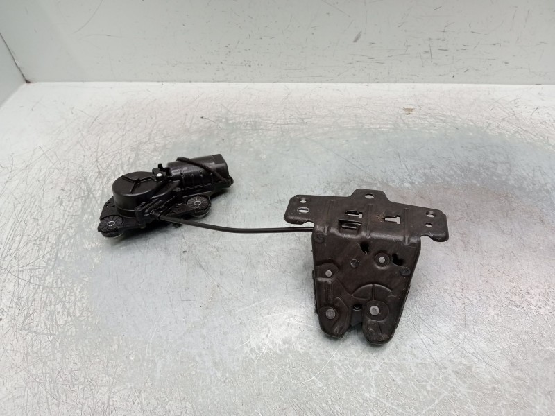 Recambio de motor cierre centralizado porton para volvo v60 ii (225) d3 referencia OEM IAM 32149889 333220 