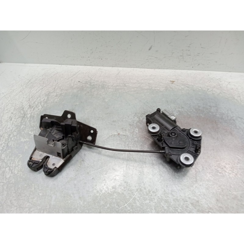 Recambio de motor cierre centralizado porton para volvo v60 ii (225) d3 referencia OEM IAM 32149889 333220 