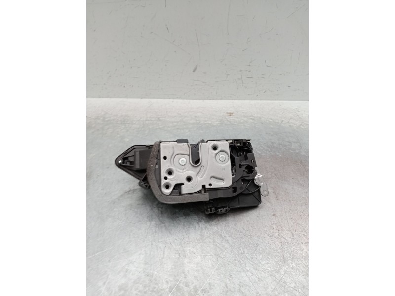 Recambio de motor cierre centralizado trasero izquierdo para volvo v60 ii (225) d3 referencia OEM IAM 31440999 c57585104 