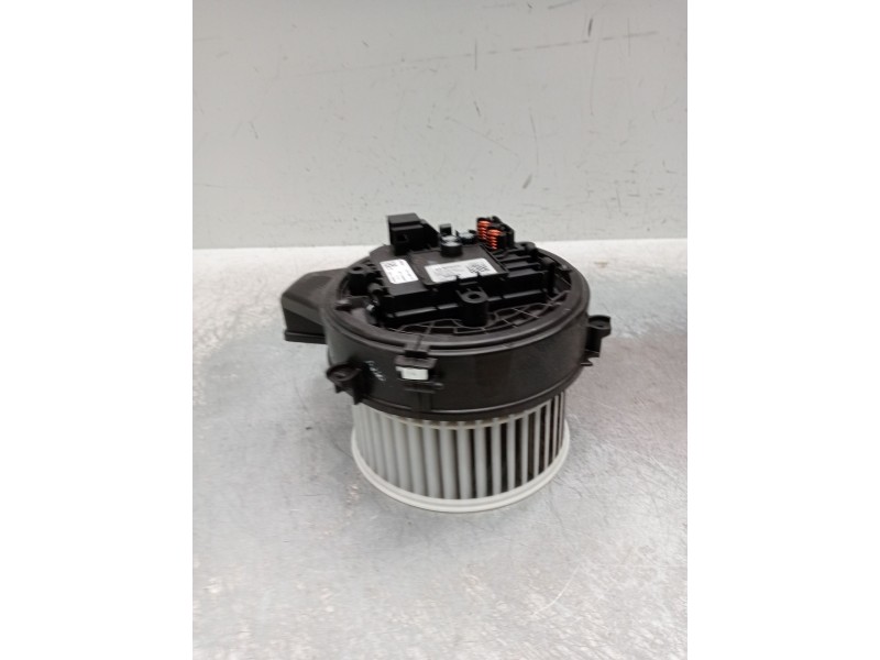 Recambio de motor calefaccion para volvo v60 ii (225) d3 referencia OEM IAM 0130309504  