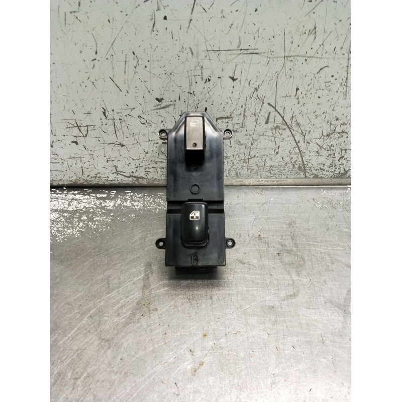 Recambio de mando elevalunas delantero derecho para hyundai santa fé ii (cm) 2.2 crdi gls referencia OEM IAM 371510  5P