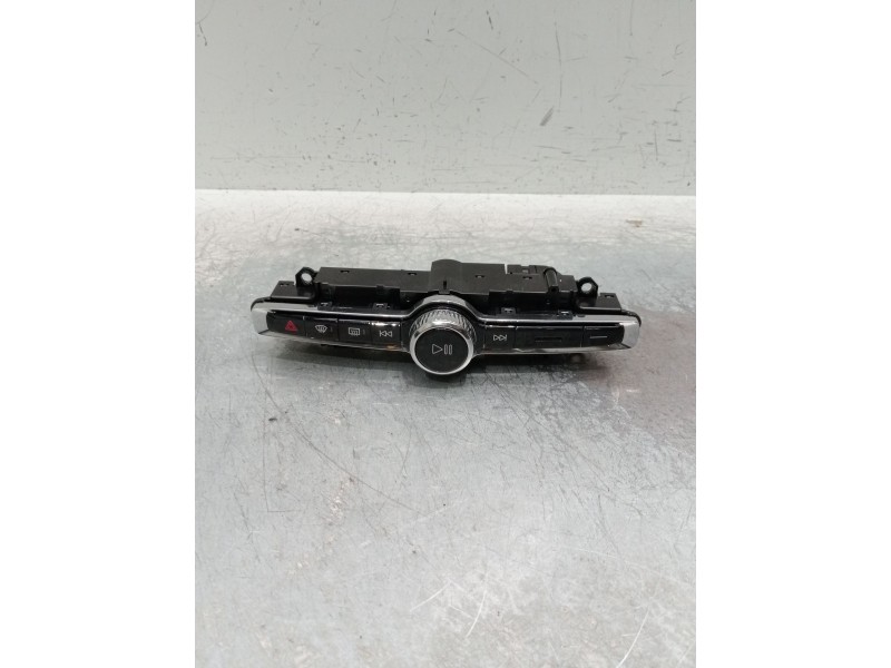 Recambio de mando multifuncion para volvo v60 ii (225) d3 referencia OEM IAM p31398845 t20110361601 