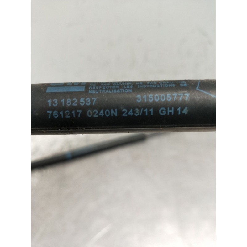 Recambio de amortiguadores maletero / porton para opel corsa d furgoneta/hatchback (s07) 1.3 cdti (l08) referencia OEM IAM 13182