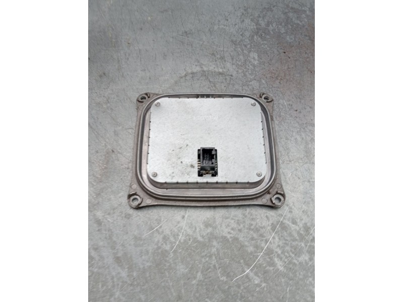 Recambio de centralita faros xenon para opel zafira (c) 1.6 16v cdti dpf referencia OEM IAM 39050534 Derecho 147000015500