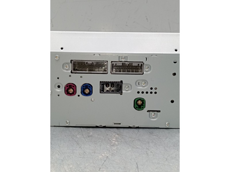 Recambio de sistema audio / radio cd para volvo v60 ii (225) d3 referencia OEM IAM p32247674AA T06155410 