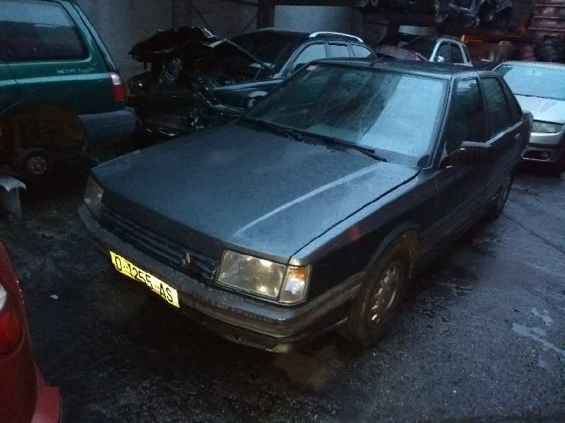 renault 21 berlina (b/l48) del año 1988