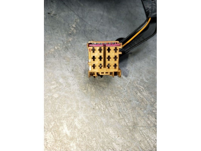 Recambio de retrovisor izquierdo para volkswagen polo iv (9n_, 9a_) 1.4 16v referencia OEM IAM   manuel