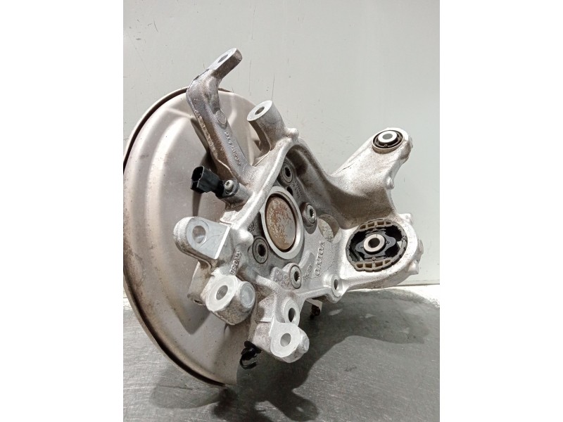 Recambio de mangueta trasera derecha para volvo v60 ii (225) d3 referencia OEM IAM 31476232  