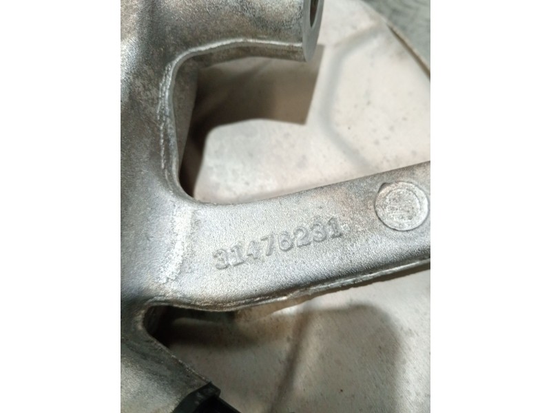 Recambio de mangueta trasera izquierda para volvo v60 ii (225) d3 referencia OEM IAM 31476231  