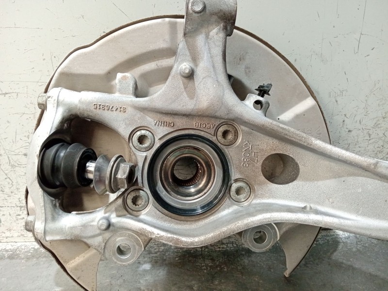 Recambio de mangueta delantera izquierda para volvo v60 ii (225) d3 referencia OEM IAM 31476315  