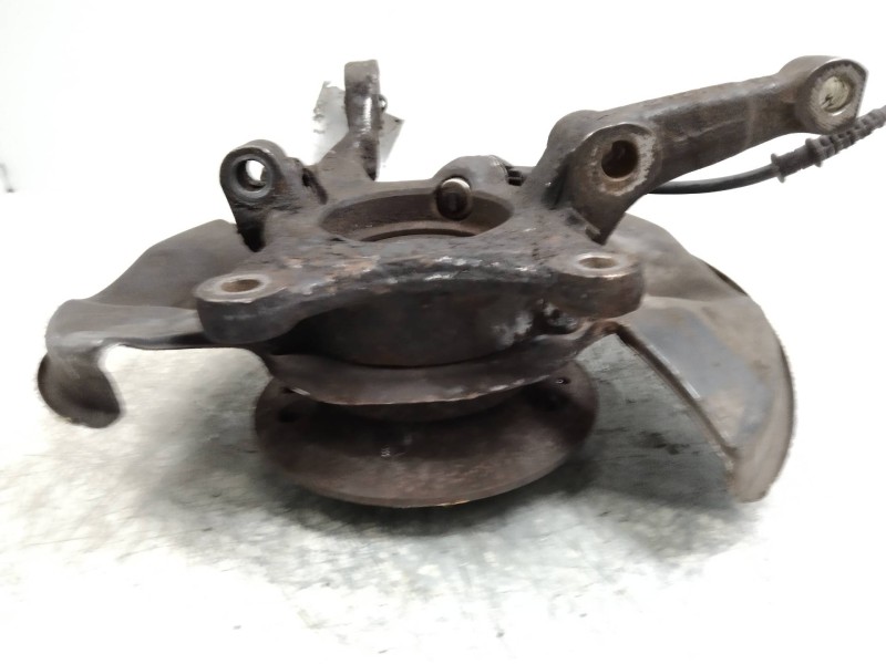 Recambio de mangueta delantera izquierda para mercedes clase e (w124) berlina 3.0 cat referencia OEM IAM   