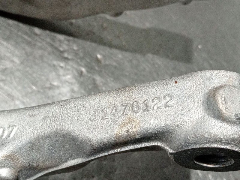 Recambio de amortiguador delantero izquierdo para volvo v60 ii (225) d3 referencia OEM IAM 31476122  