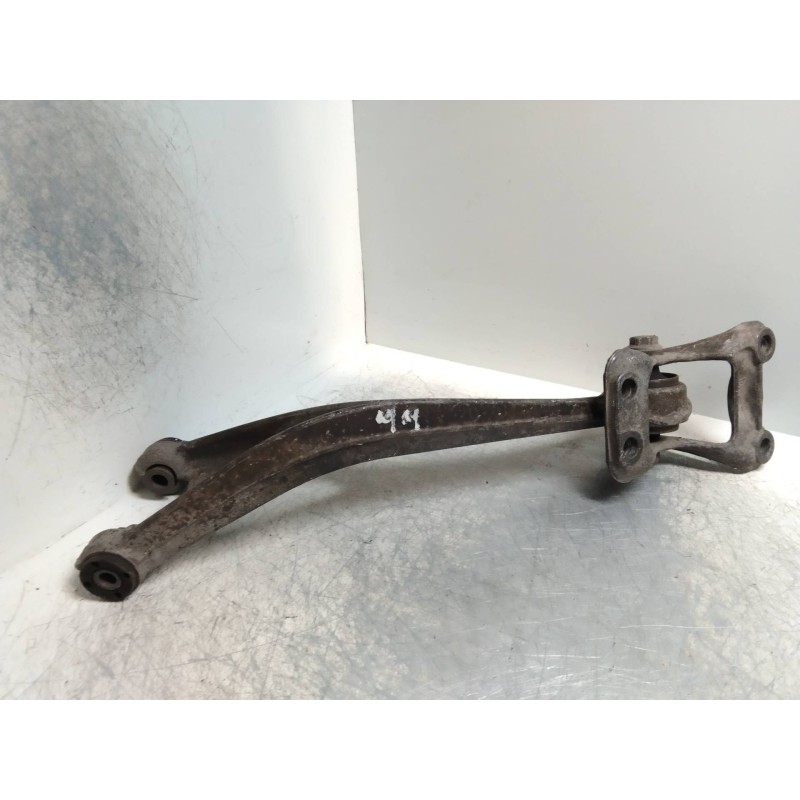 Recambio de brazo suspension inferior trasero izquierdo para peugeot 406 coupe (s1/s2) 2.2 hdi referencia OEM IAM    Recambio de brazo suspension inferior trasero izquierdo para peugeot 406 coupe (s1/s2) 2.2 hdi referencia OEM IAM