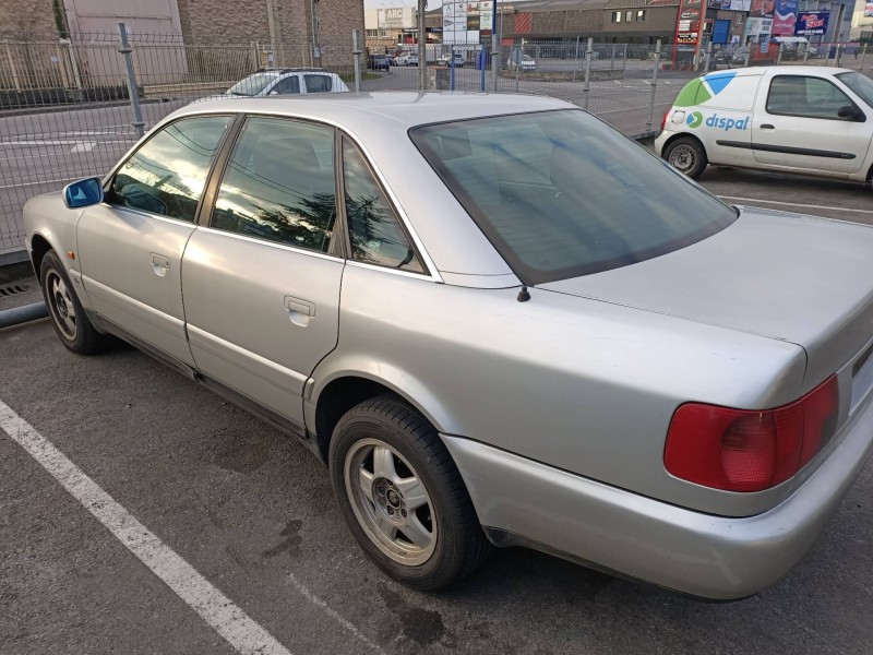 audi a6 berlina (c4) del año 1997