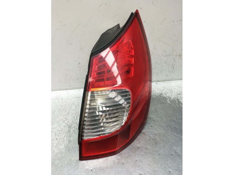 Recambio de piloto trasero derecho para renault scénic ii (jm0/1_) 1.5 dci (jm1e, jm16) referencia OEM IAM 8200474327  