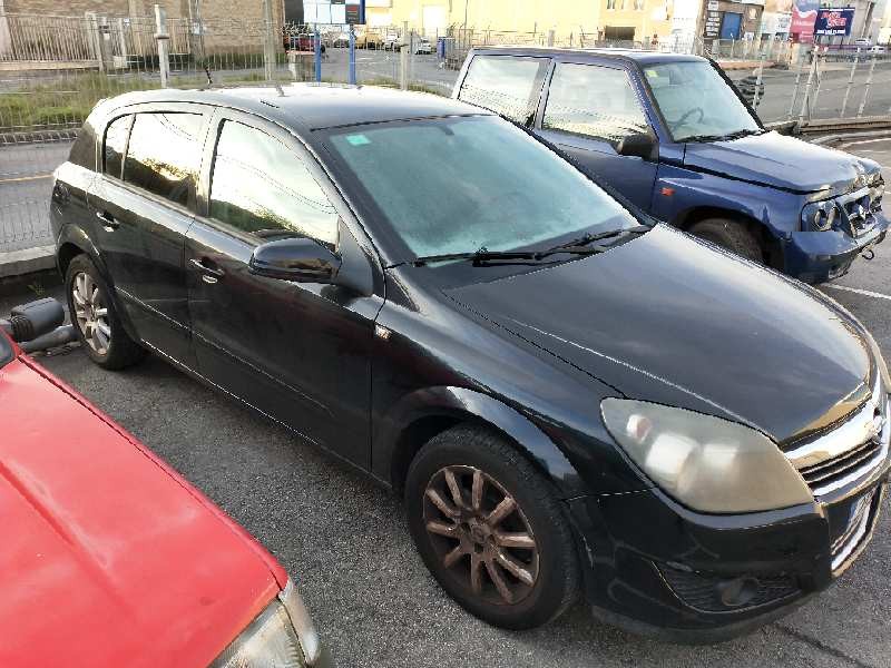 opel astra h berlina del año 2006