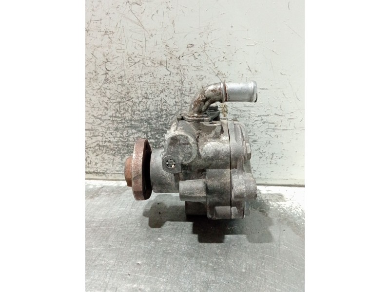 Recambio de bomba direccion para volkswagen caddy iii furgoneta/monovolumen (2ka, 2kh, 2ca, 2ch) 1.9 tdi referencia OEM IAM 2K04