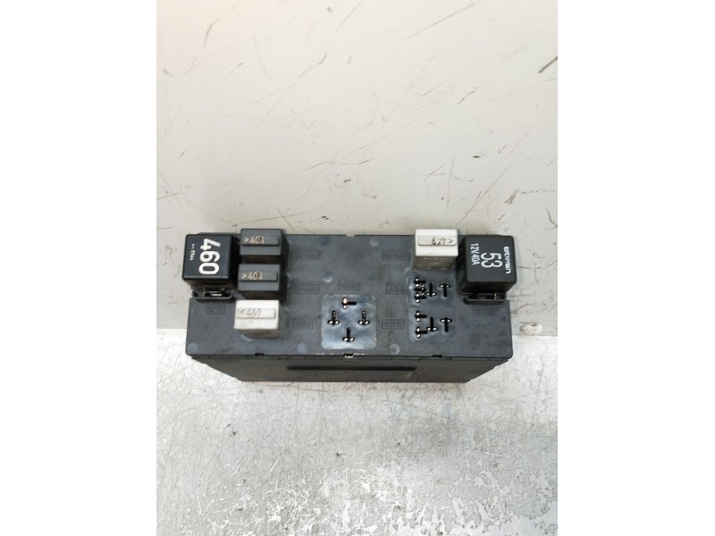 Recambio de caja reles / fusibles para audi a3 (8p) 2.0 tdi referencia OEM IAM 8P0907279A  