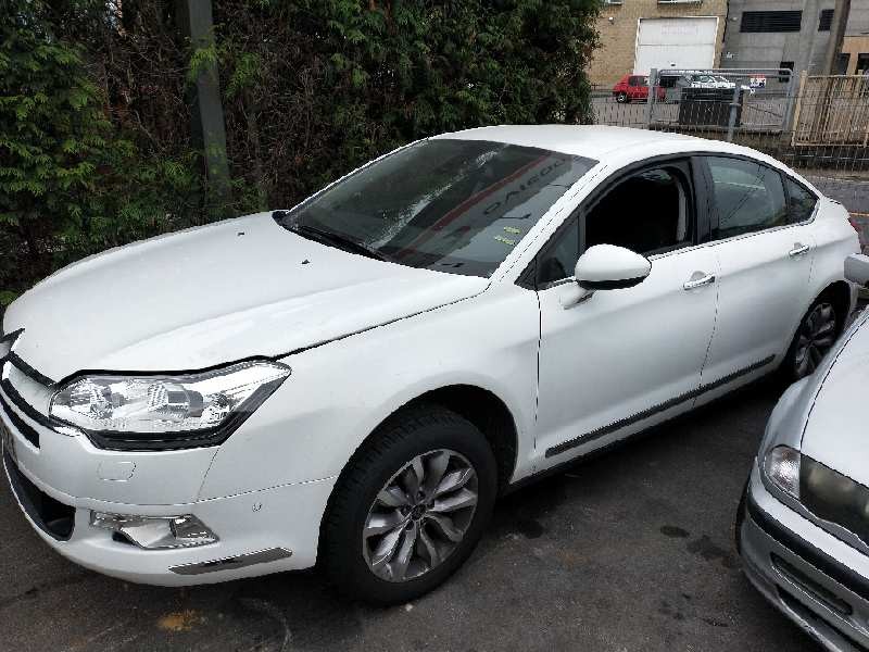 citroën c5 berlina del año 2010