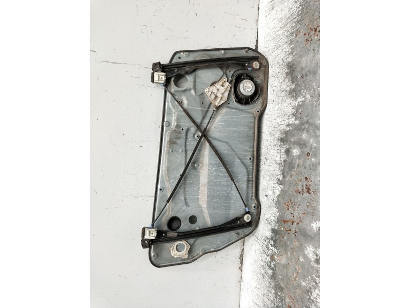 Recambio de elevalunas delantero derecho para seat ibiza iii (6l1) 1.4 tdi referencia OEM IAM 6L3837752CQ 6L3837756AQ 