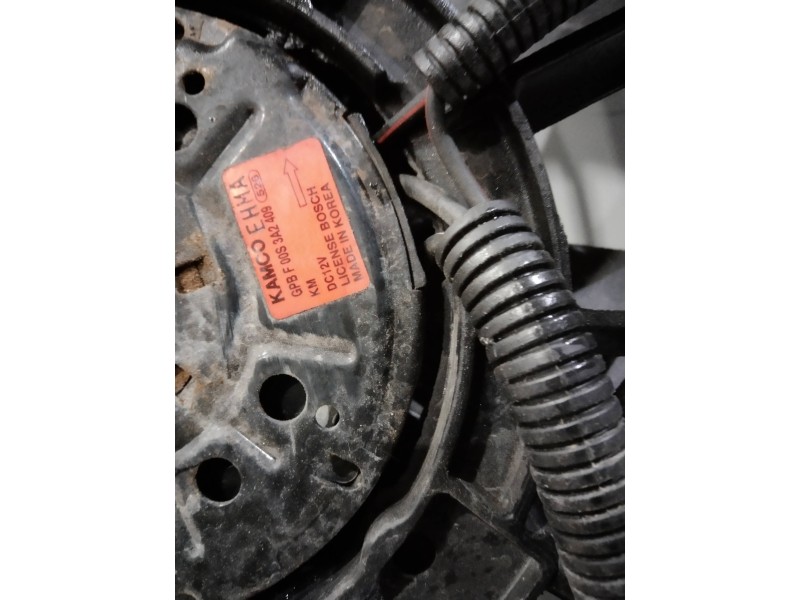 Recambio de electroventilador para kia sportage 2.0 crdi referencia OEM IAM 253802EXXX  