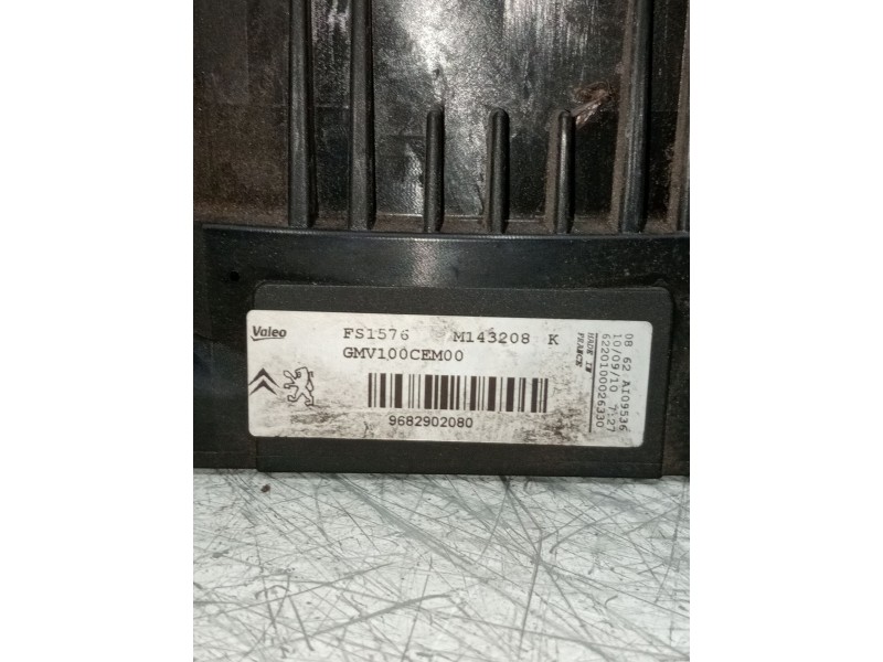 Recambio de electroventilador para peugeot 207 1.4 hdi referencia OEM IAM 9682902080  