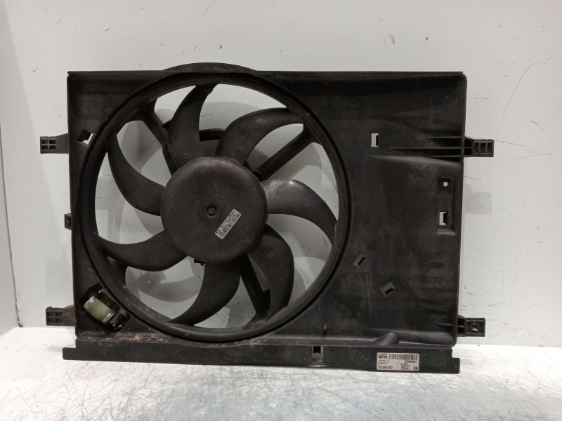 Recambio de electroventilador para opel corsa d 1.4 16v referencia OEM IAM 13256567 560961104 
