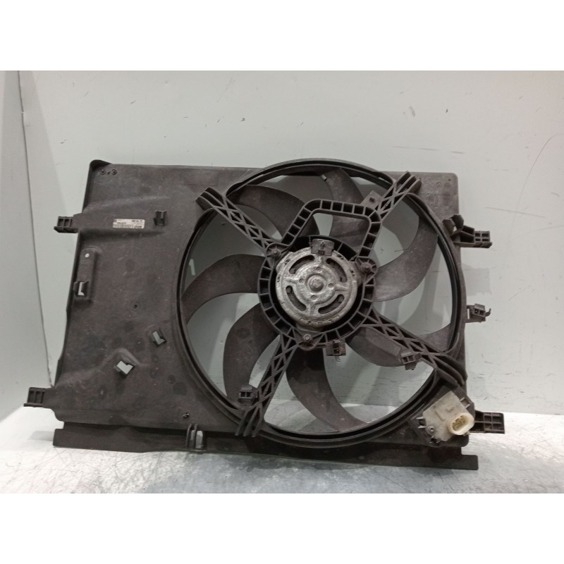 Recambio de electroventilador para opel corsa d 1.4 16v referencia OEM IAM 13256567 560961104 