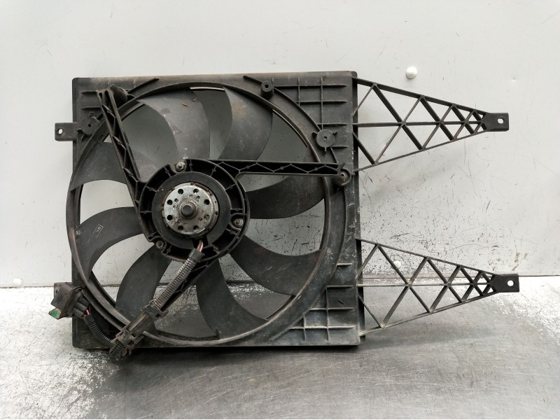 Recambio de electroventilador para seat ibiza iii (6l1) 1.4 tdi referencia OEM IAM 6Q0121207N  