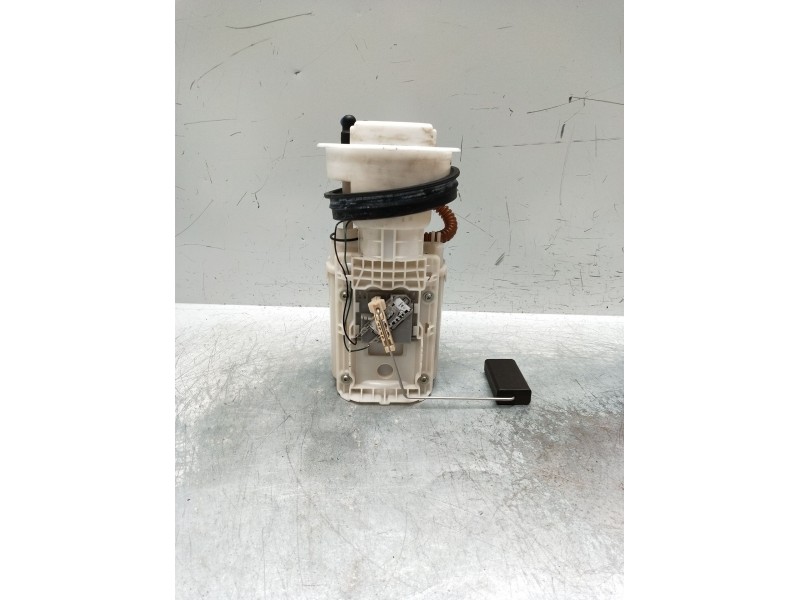 Recambio de bomba combustible para volkswagen polo iv (9n_, 9a_) 1.4 16v referencia OEM IAM 6Q0919051F A2C53021868 