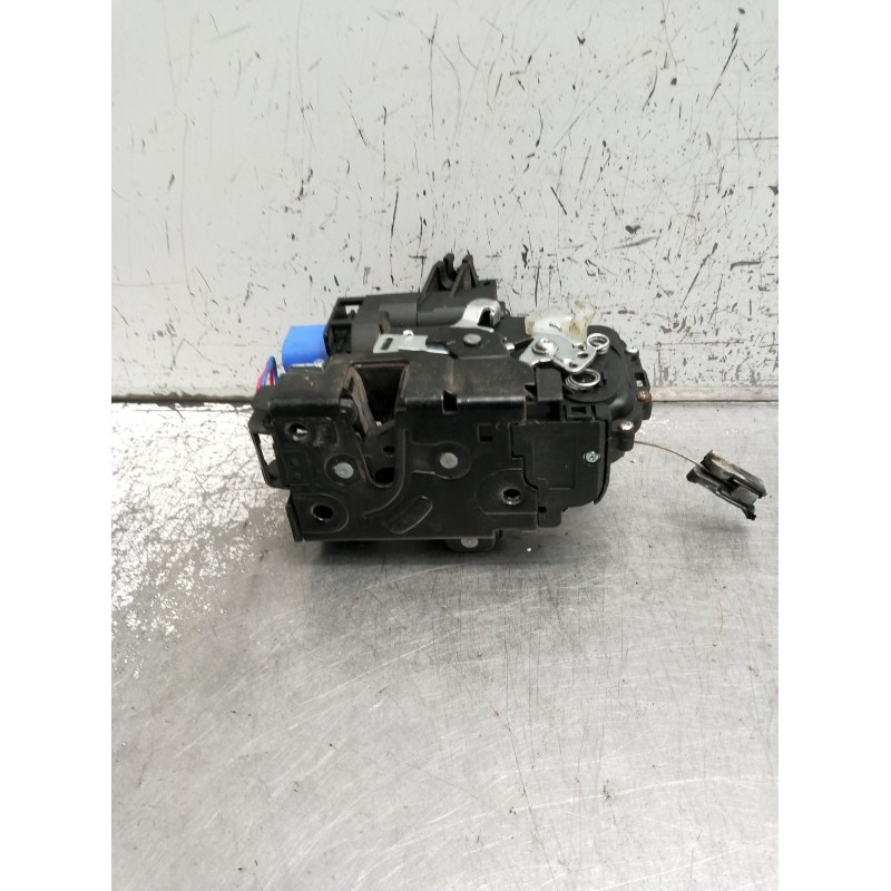 Recambio de motor cierre centralizado delantero derecho para seat ibiza iii (6l1) 1.4 tdi referencia OEM IAM   3P