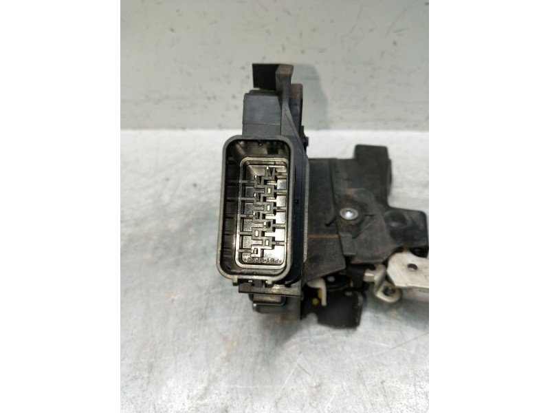 Recambio de motor cierre centralizado delantero izquierdo para ford mondeo iv (ba7) 2.0 referencia OEM IAM A048317 6M2AR21813EC 