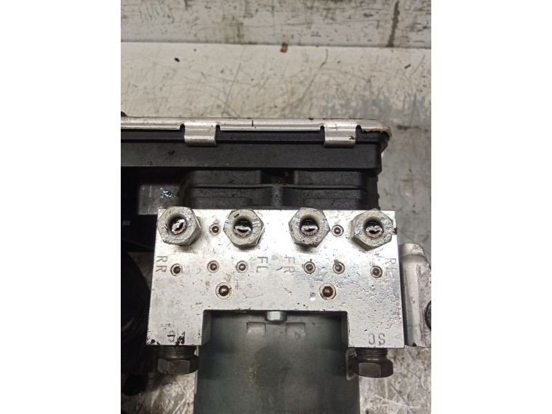 Recambio de abs para volvo v60 ii (225) d3 referencia OEM IAM 32214803 P32214772 
