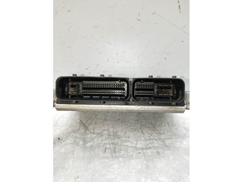 Recambio de centralita motor uce para volkswagen polo iv (9n_, 9a_) 1.4 16v referencia OEM IAM 036906034KA 6160130901 4TV0037448