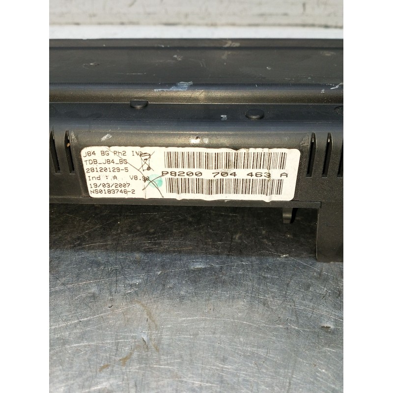 Recambio de cuadro instrumentos para renault scénic ii (jm0/1_) 1.5 dci (jm1e, jm16) referencia OEM IAM 8200704463A  