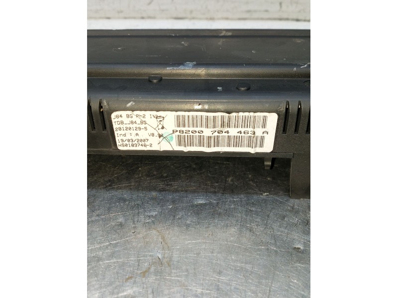 Recambio de cuadro instrumentos para renault scénic ii (jm0/1_) 1.5 dci (jm1e, jm16) referencia OEM IAM 8200704463A  