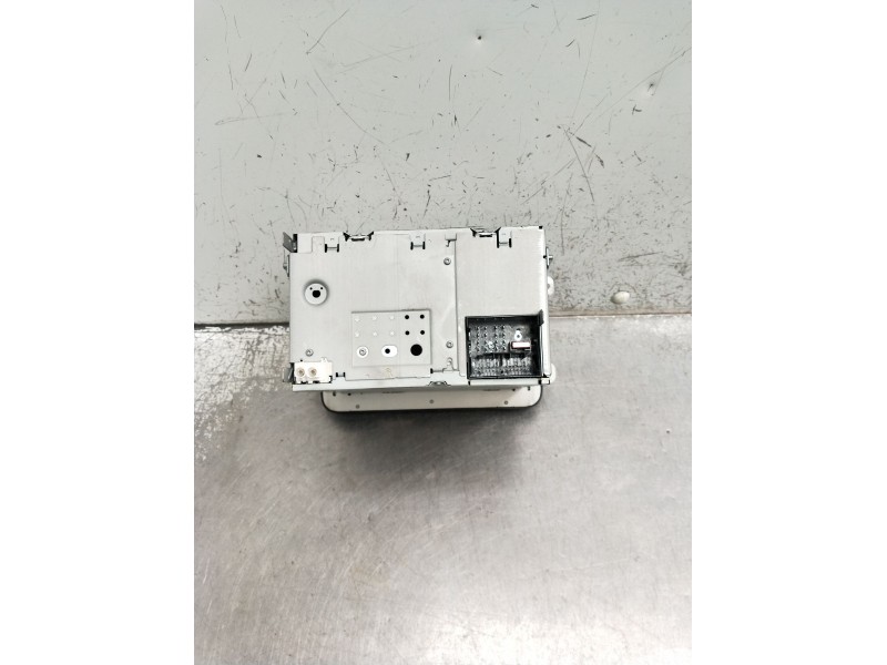 Recambio de sistema audio / radio cd para volkswagen caddy iii furgoneta/monovolumen (2ka, 2kh, 2ca, 2ch) 1.9 tdi referencia OEM