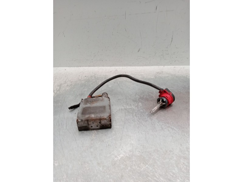 Recambio de bombillas para bmw 5 touring (e39) 525 d referencia OEM IAM 5DV00776029 8387114 